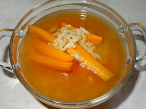 Wegetariańska zupa pomidorowa z ryżem