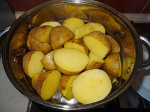 ziemniaki gotowane na parze